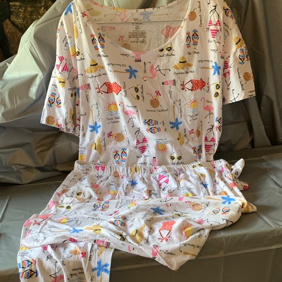 Secret Treasures Other - White Womans Pajama Set with Summer Print - Secret Treasures plus sized